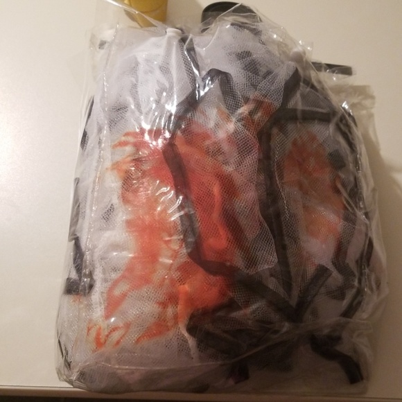 Layered tulle - Picture 2 of 4